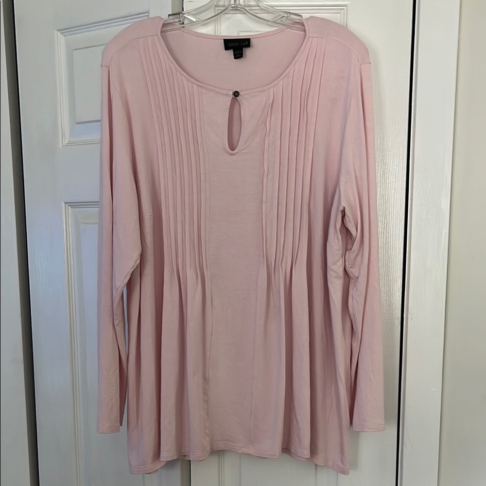 J.jill long sleeve pink top with pin tucking. Long sleeve size 1X